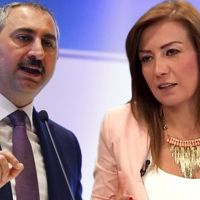 Bakandan Sabah yazarı Dilek Güngör'e sert FETÖ cevabı