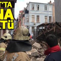 Balat'ta 3 katlı ahşap bina çöktü