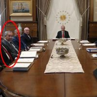 Bülent Arınç yerini kaybetti!