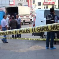 Cani koca, eski eşini kızının gözleri önünde katletti