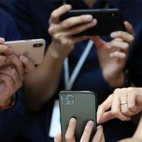 Cep telefonu kullanıcılarına koronavirüs uyarısı!