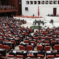 Cumhurbaşkanı'na hakaret Meclis gündeminde