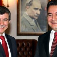 Davutoğlu ve Babacan'dan seçim kararı