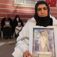 Diyarbakır annelerinin bekleyişi sürüyor