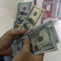 Dolar güne hareketli başladı (1 dolar ne kadar?)