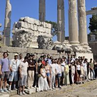 Dünyanın İlk Hastanesi Geleceğin Hekimlerini Ağırlıyor