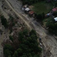 Düzce'de yapıları yıkılan 47 kişiye acil yardım ödemesi