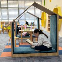 EMNİYETEVLERİ ÇOCUK KÜTÜPHANESİ MİNİK ZİYARETÇİLERİNİ AĞIRLIYOR