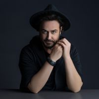 EVRENSEL BİLGİNİN KAPILARINI ARALAYAN KİTAP YAYINDA!
