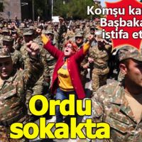 Ermenistan Başbakanı istifa etti, ordu sokakta