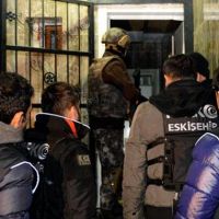 Eskişehir'de narkotik operasyonu: 44 gözaltı