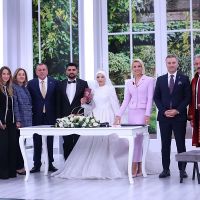 Esra Erol'da Genç Çifte Mutlu Yuva: 
