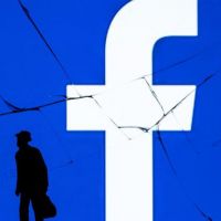 Facebook şok iddiaları yalanladı!