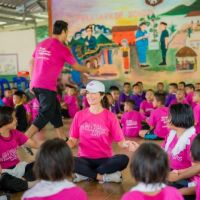 Fatih Sultan Mehmet Köprüsü Global Wellness Day'in 14. Yılı için Magenta'ya Büründü!