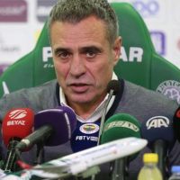 Fenerbahçe Teknik Direktörü Yanal: Galibiyeti tartışmalı bir sonuçla kaybettik