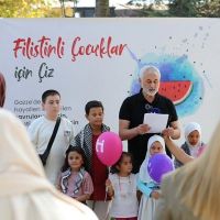 Filistinli Çocukların Sesi Olmak için Çiziyoruz