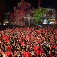 Gaziosmanpaşa'da 200 Bin Kişi Zafer İçin Tek Ses Oldu