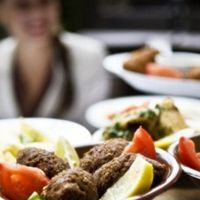 Gelinin intikamı 120 kişi zehirlendi 5 kişi öldü!