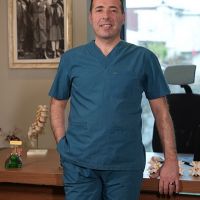 Gençler risk altında: Boyun fıtığı artık sadece ileri yaş sorunu değil