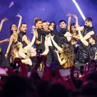 Gülben Ergen ve Mustafa Sandal'dan sahnede sürpriz düet