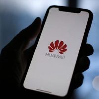 Huawei, Android'den daha hızlı işletim sistemi kuruyor