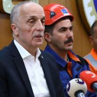 Hükümetin zam teklifini beğenmeyen Türk-İş eyleme gidiyor