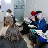 İBB, İSMEK'e 1676 öğretmen alacak