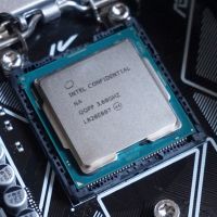 Intel sorunlarını çözemiyor! AMD bu durumdan memnun