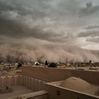 Irak'ta kum fırtınası: 5 ölü