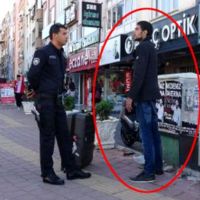 İranlı turist şaşırttı! Saatlerce kıpırdamadı