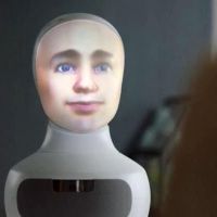 İş görüşmeleri yapay zekalı robota emanet