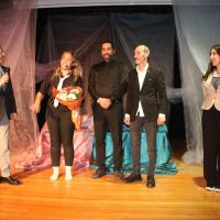 “İşimiz Aşk” Tiyatro Oyunu Kartallı Sanatseverlerle Buluştu