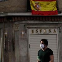 İspanya'da OHAL 24 Mayıs'a kadar uzatıldı