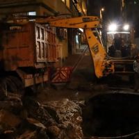 İstanbul Aksaray'da yol çöktü