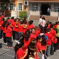 İstanbul'da hasarlı okullar yarın tatil edildi