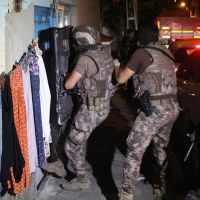 İstanbul'da şafak vakti narkotik operasyonu