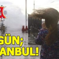 İstanbul'da şiddetli fırtına vatandaşlara zor anlar yaşatıyor