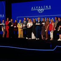 KADINLARIN YENİ GELİR KAPISI GÜZELLİK SEKTÖRÜ OLDU