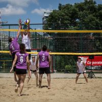 KALAMIŞ'TA PLAJ VOLEYBOLU TURNUVASI BAŞLIYOR