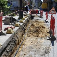 KÂĞITHANE'DE ELEKTRİK HATLARI YER ALTINA ALINARAK ALTYAPI GÜÇLENDİRİLİYOR