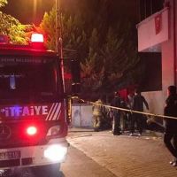 Kartal'da mobilya atölyesi yandı: 2 ölü, 4 yaralı