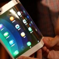 Katlanabilir Samsung hakkında yeni bilgiler sızdı