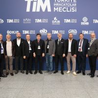 Kâğıt ve Orman Ürünleri İhracatçıları Birliği genel kurulunda Erkan Özkan güven tazeledi