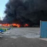 Kırıkkale'de geri dönüşüm fabrikasında yangın