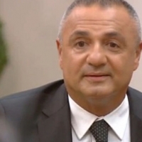 Kısmetse OLur Suat Tümer kimdir gerçek kimliğini ve kaç yaşında olduğunu açıklıyoruz