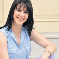 Koca Koca Yalanlar Müjgan (Evrim Alasya) kimdir nereli kaç yaşında instagram adresi ne