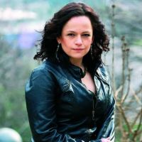 Koca Koca Yalanlar Nilgün (Selen Uçer) kimdir nereli kaç yaşında instagram hesabı var mı