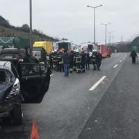 Kocaeli'de TEM'de zincirleme kaza: 1'i çocuk, 8 yaralı