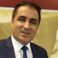 LİNA SAKA MATEMATİKTE DÜNYA ŞAMPİYONU OLDU, FİDOL OKULLARI BURS İÇİN KOLLARI SIVADI