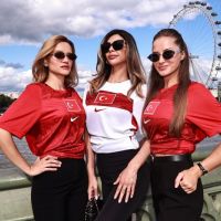 Londra Moda Haftası'nda Türk Rüzgârı! 